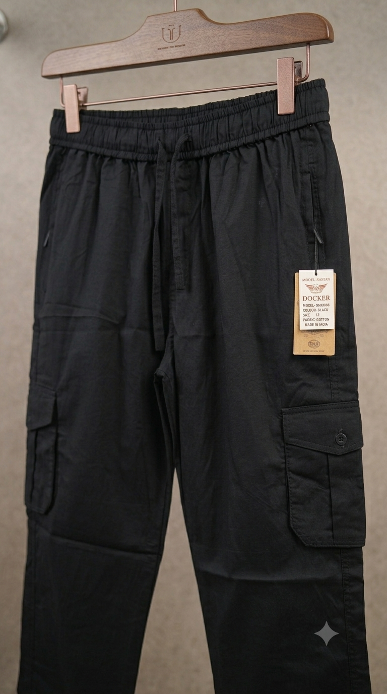 Men's 6 Pocket Cargo Trouser - Black detail